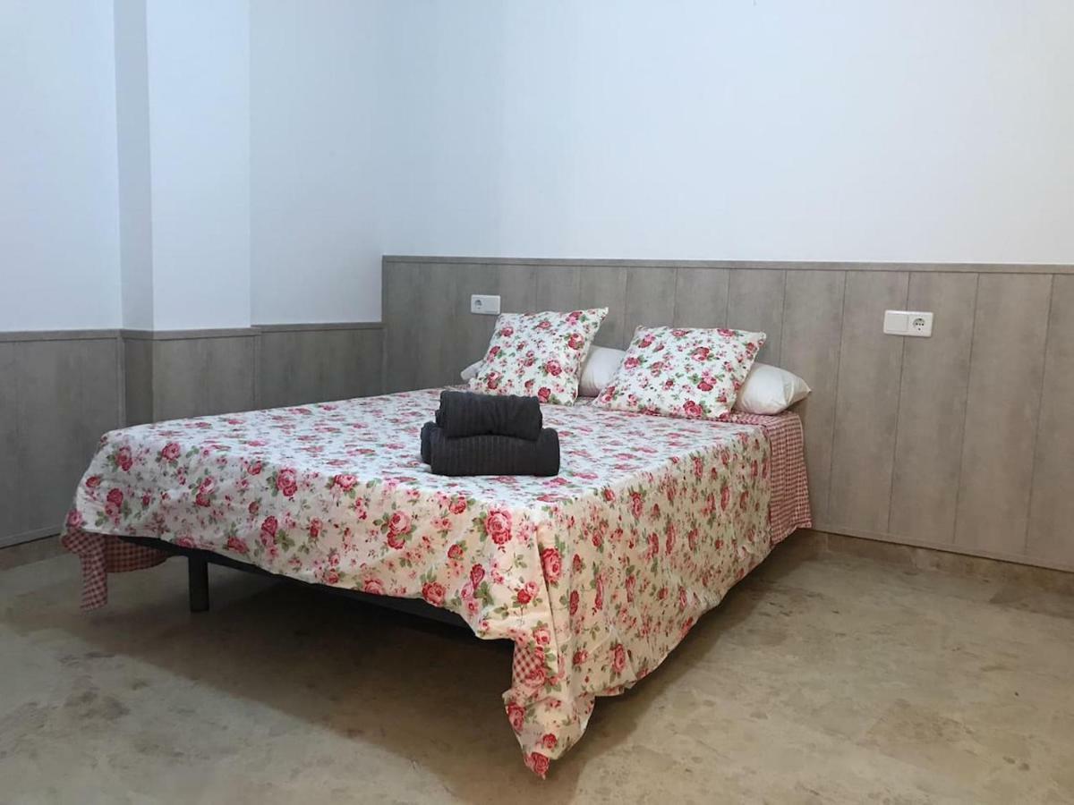 Amazing And Clean Studio Very Close To City Center Malaga Exterior photo